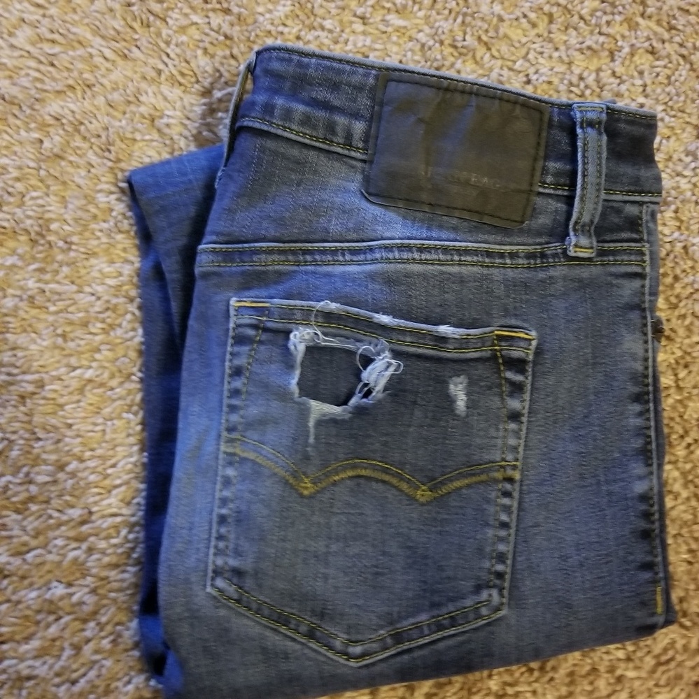 American eagle men jeans